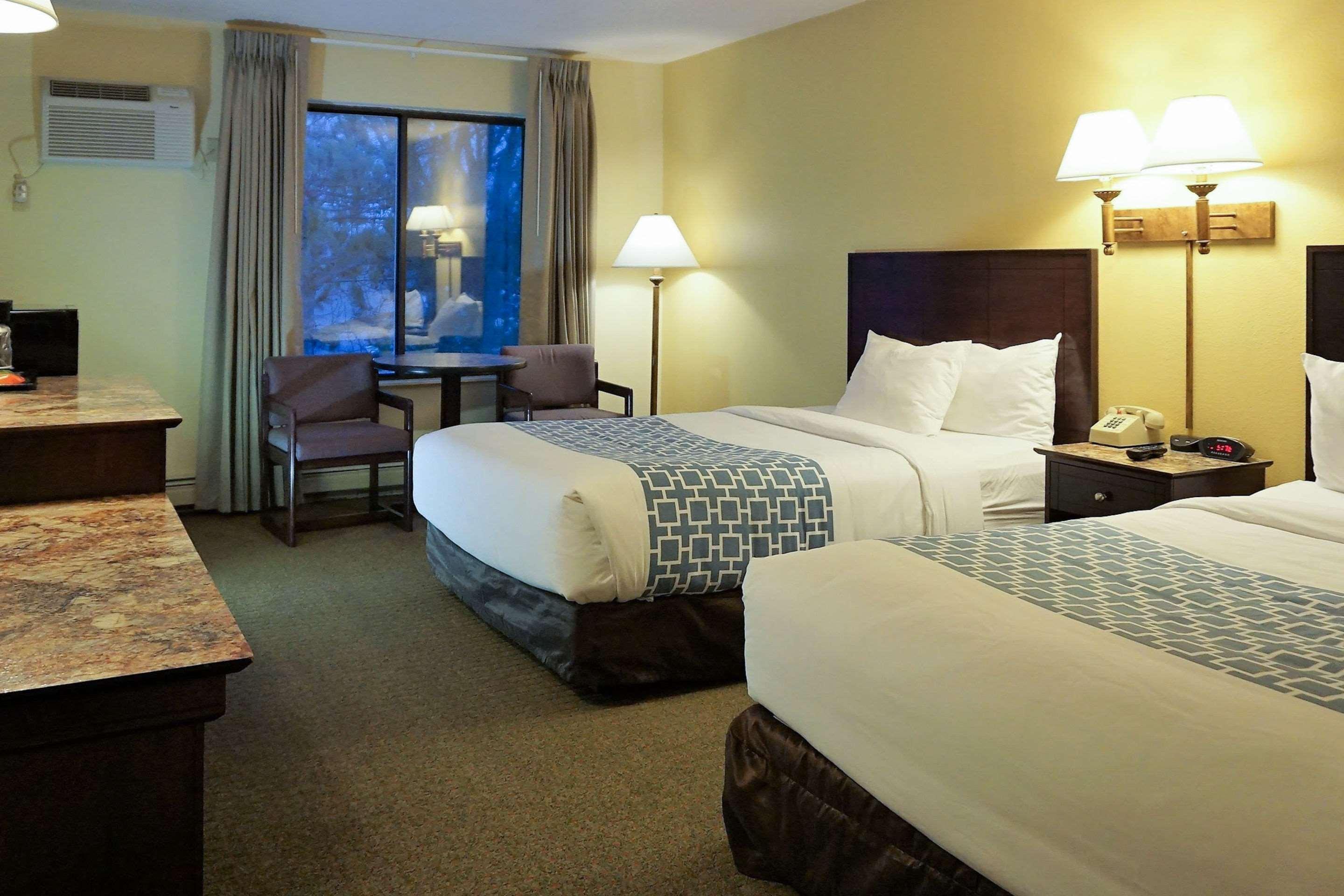 Econo Lodge Mayo Clinic Area Рочестър Екстериор снимка