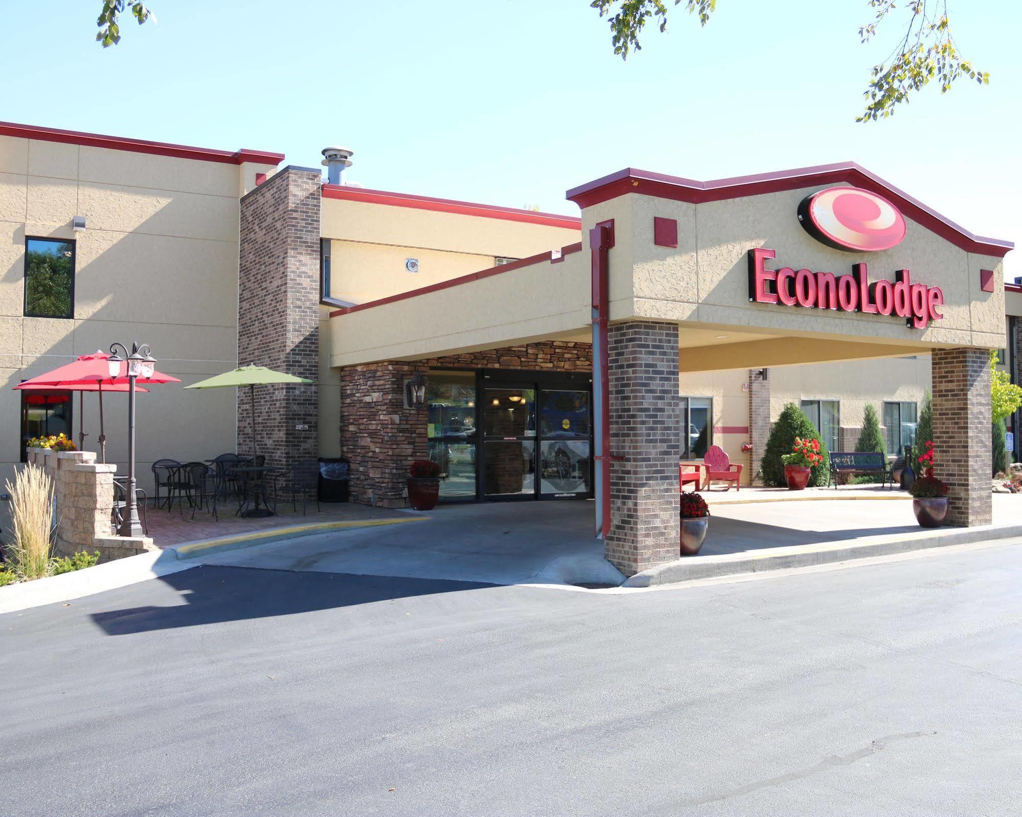 Econo Lodge Mayo Clinic Area Рочестър Екстериор снимка